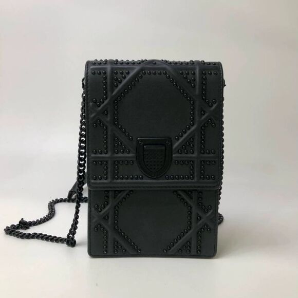 Dior Women Pre-Loved Bag Very Good Condition - Picture 1 of 9